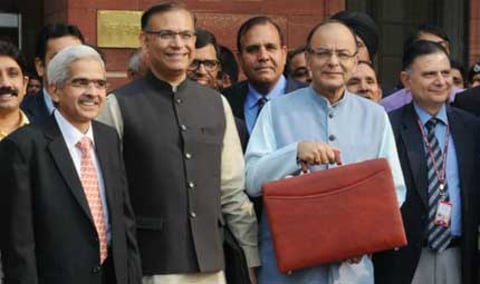 Union Budget 2016 disappoints gems and jewellery industry