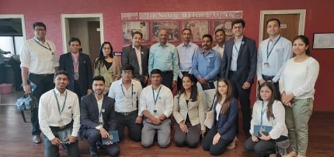 IIG Team & Students with Shri.  Govindkaka
